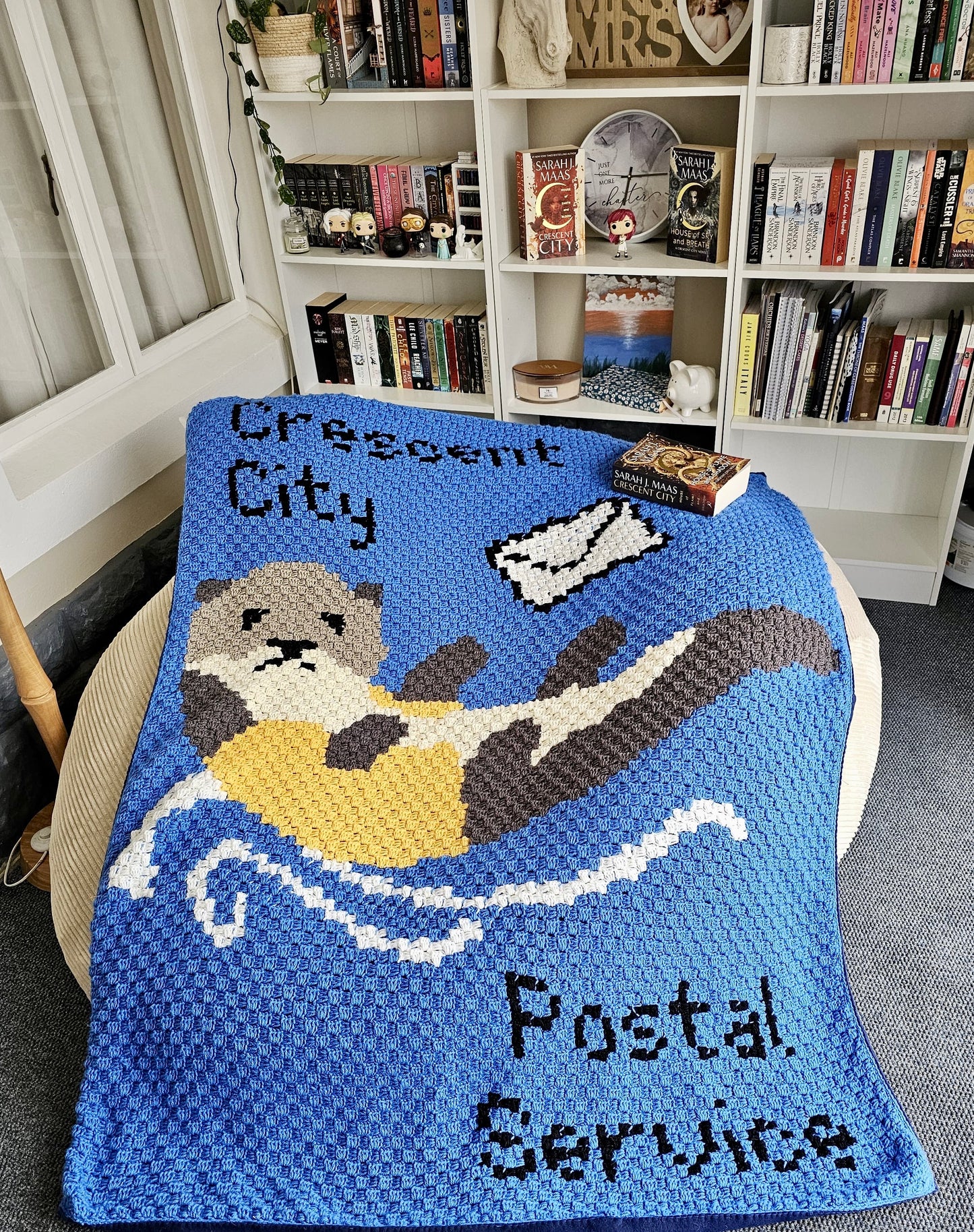 Crescent City Postal Service Otter C2C Crochet Pattern