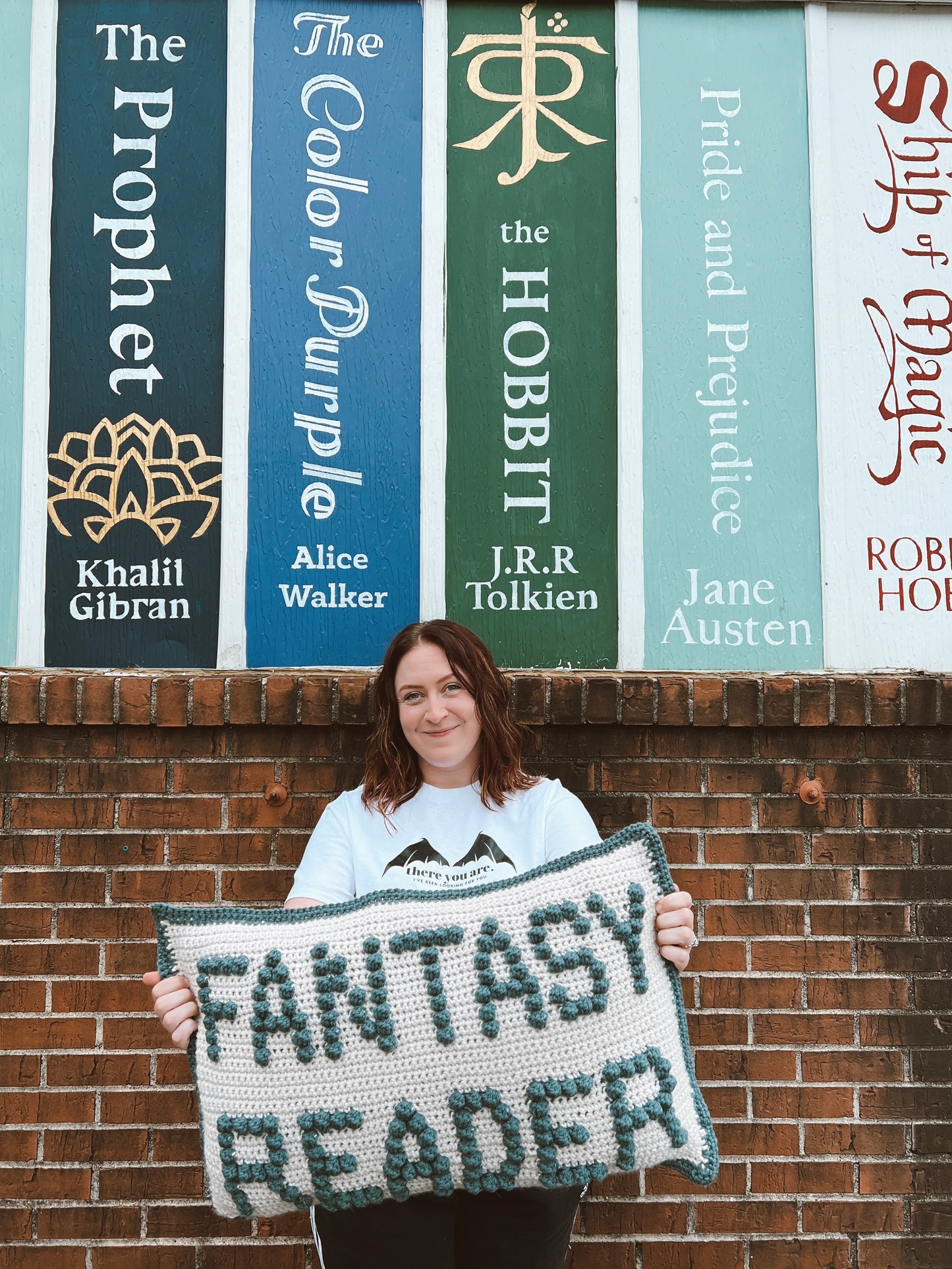 Fantasy Reader Bobble Crochet Pillow Pattern