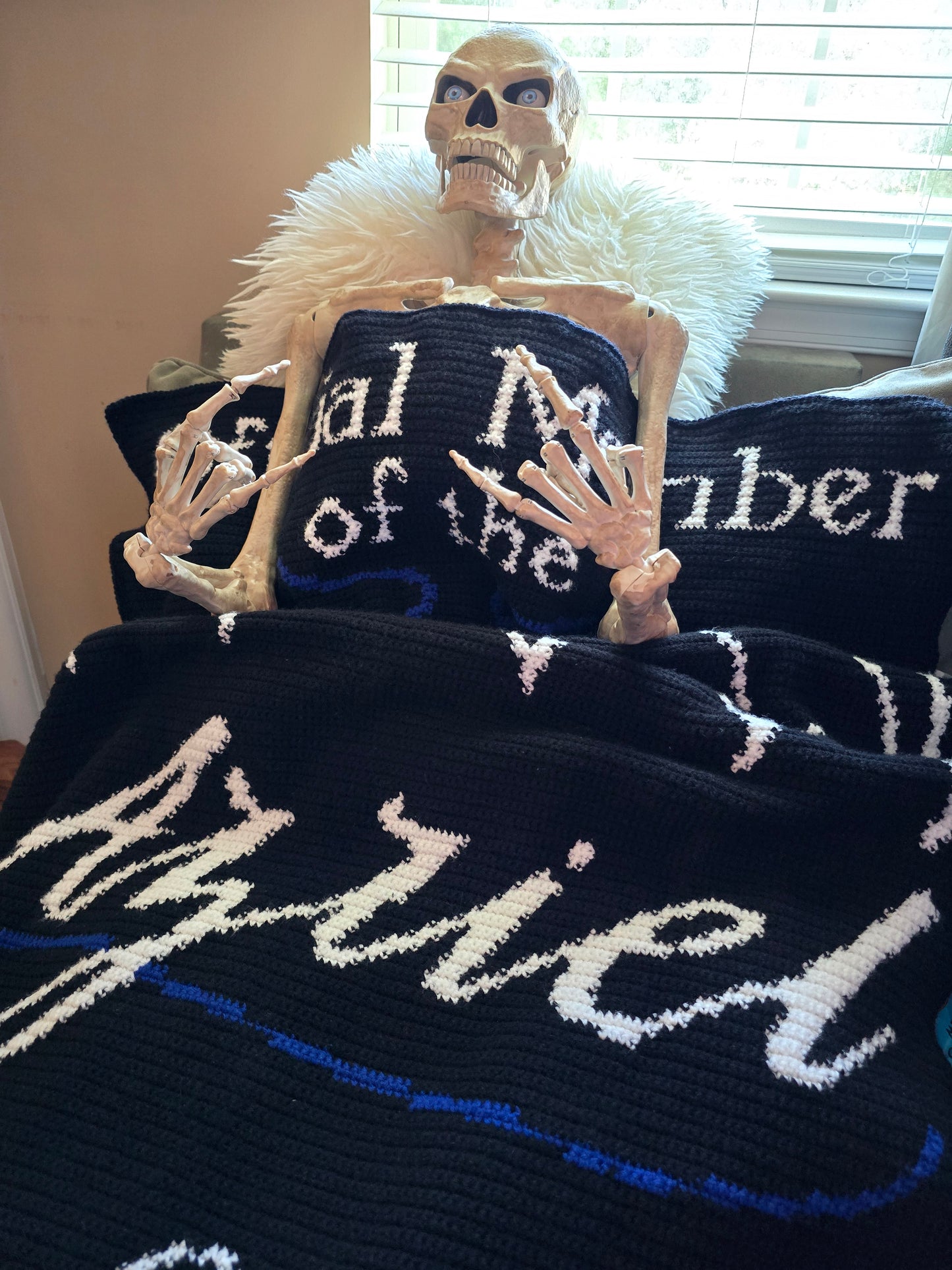 Azriel Fan Club Crochet Graphghan Pattern