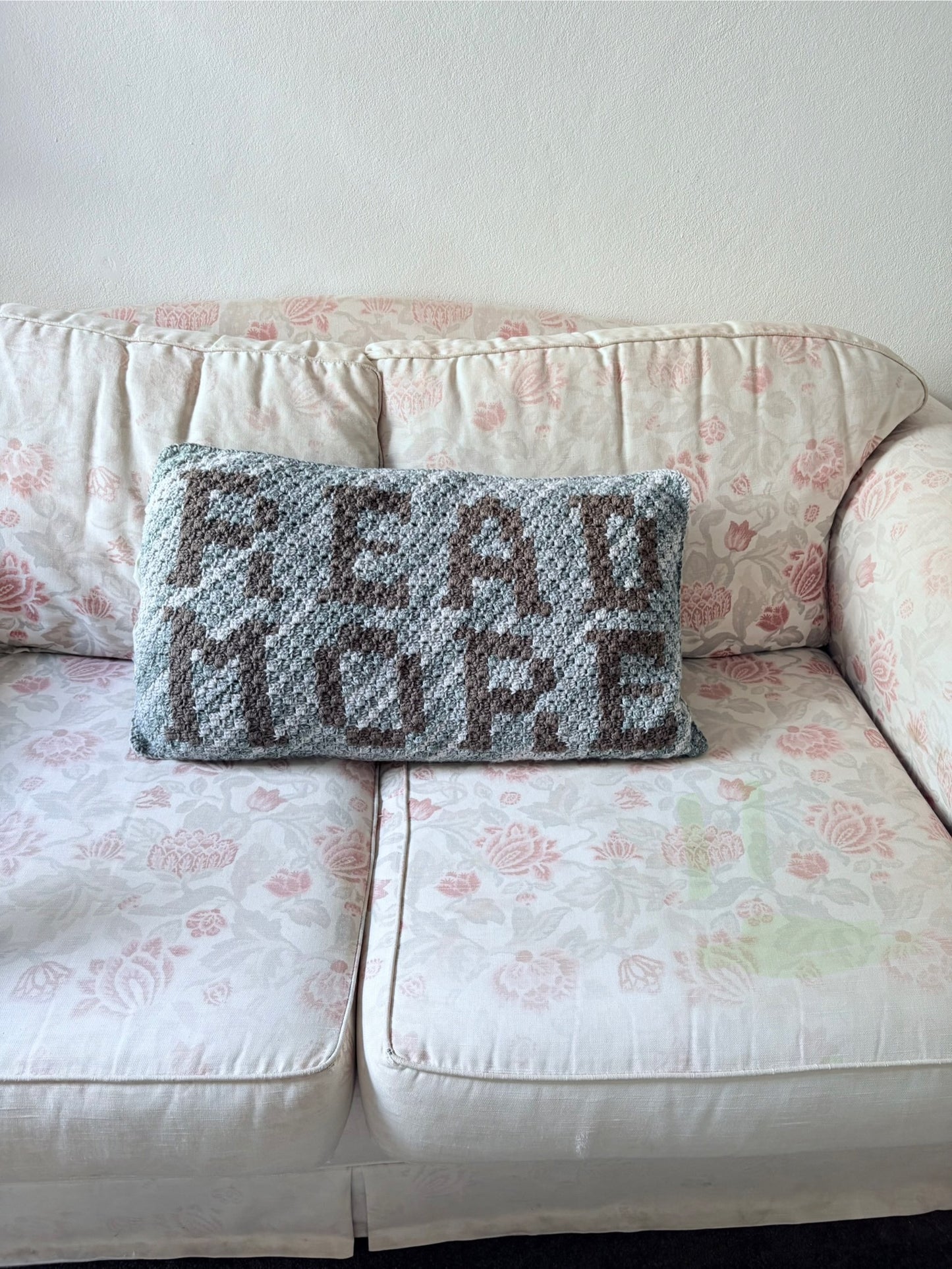 Read More c2c Crochet Pillow Pattern