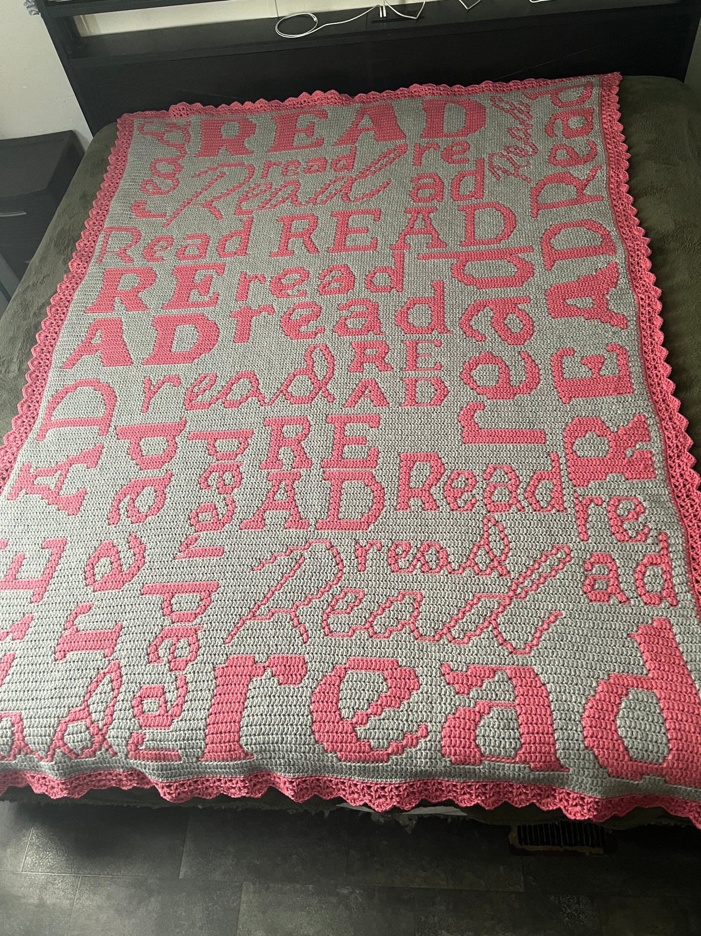 Read Overlay Mosaic Crochet Graphghan Pattern
