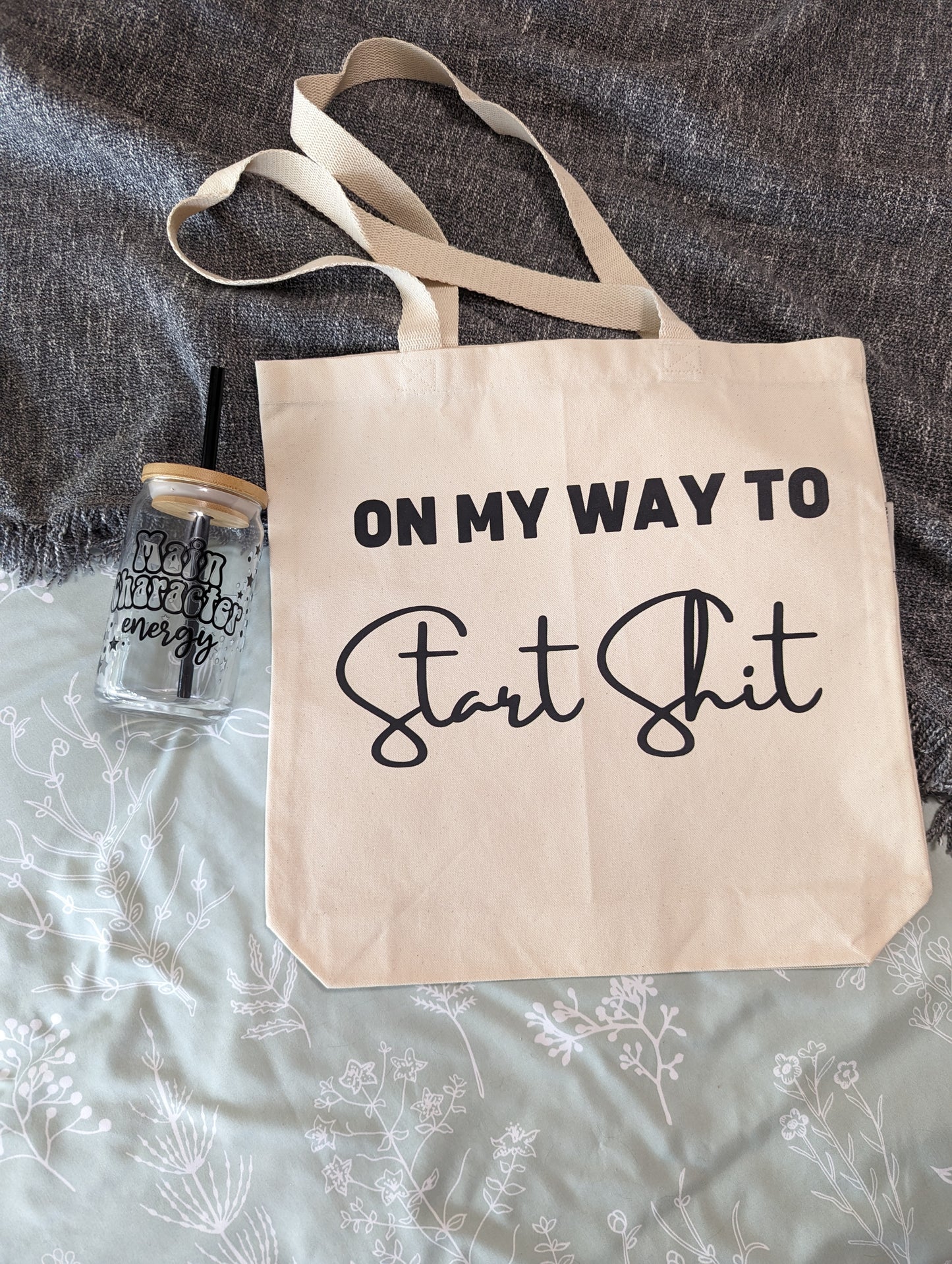 Main Character Energy Glass Tumbler