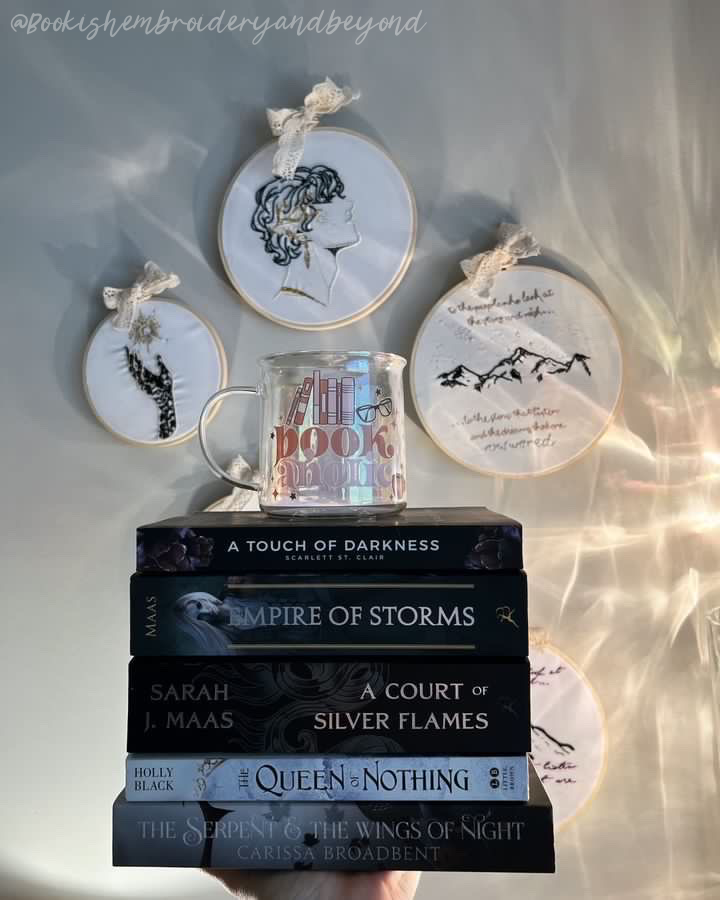 Bookaholic Glass Camper Mug