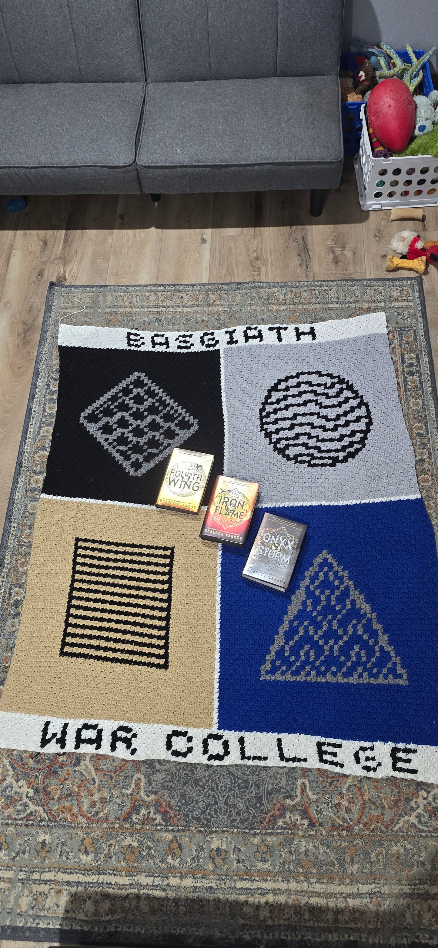 Basgiath War College Mini C2C Crochet Graphghan Pattern