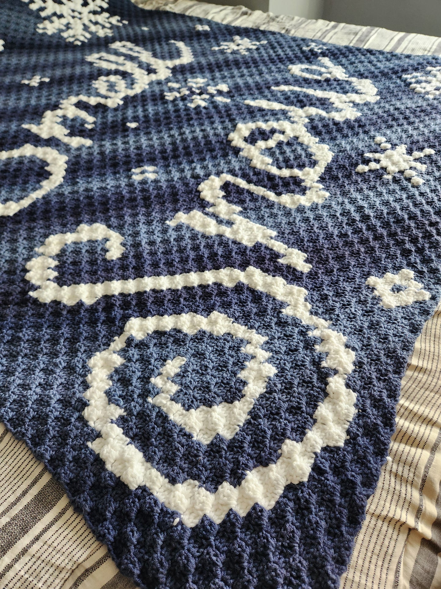 I Smell Snow C2C Crochet Graphghan Pattern