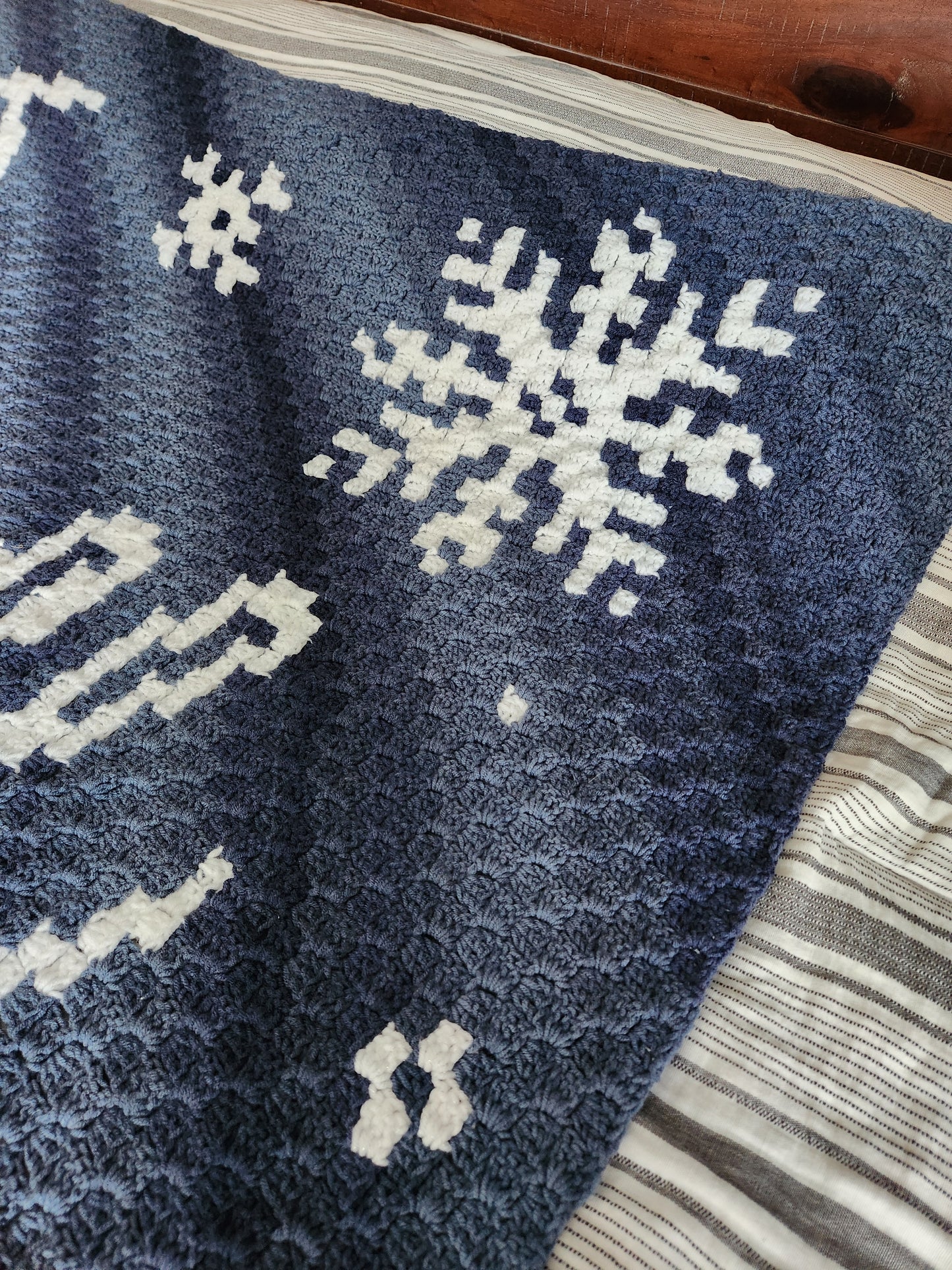 I Smell Snow C2C Crochet Graphghan Pattern