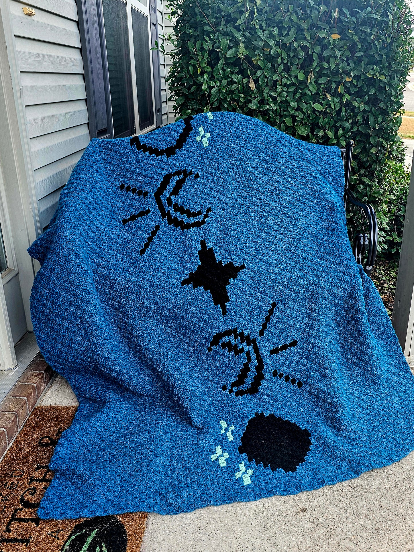 Feyre's Moon Phases Tattoo C2C Crochet Pattern