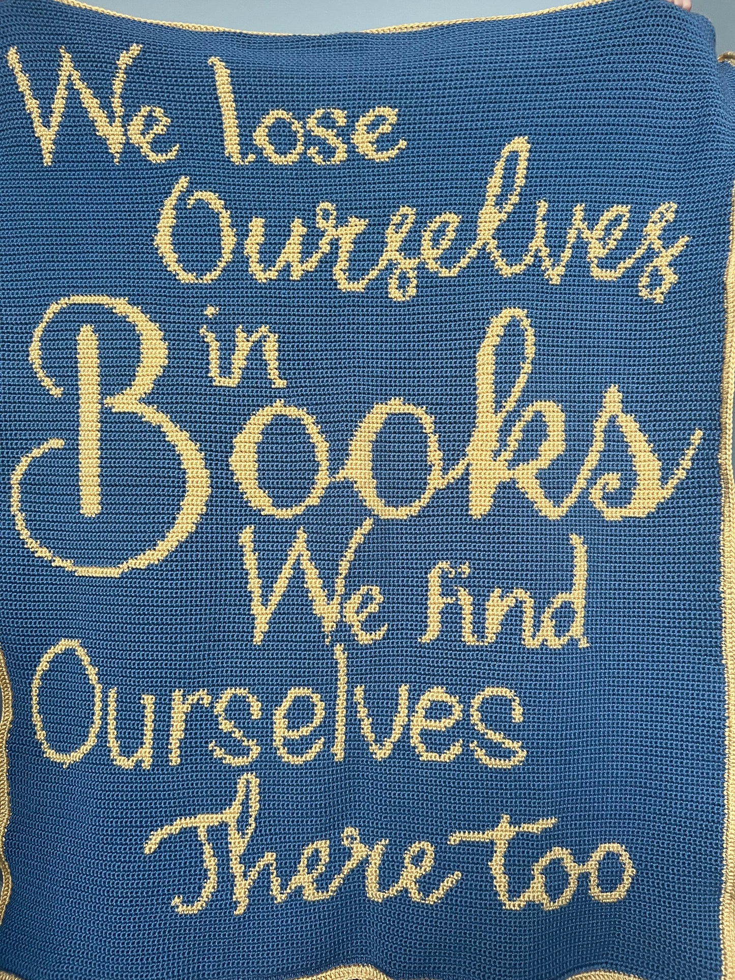 Lose Ourselves in Books Tapestry Crochet Graphghan Pattern