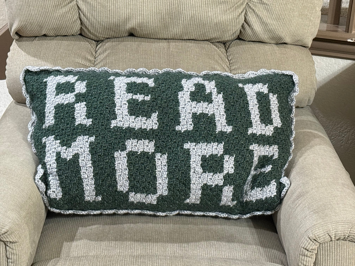 Read More c2c Crochet Pillow Pattern