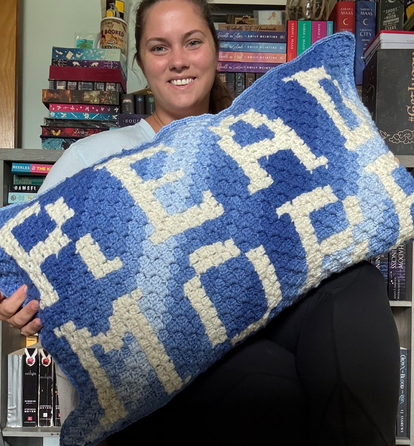Read More c2c Crochet Pillow Pattern